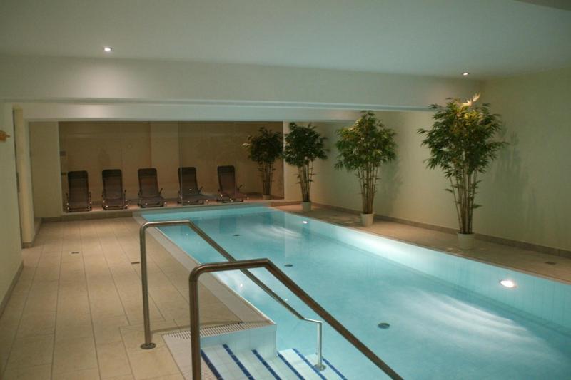 Modernes Appartment, 3 Gehminuten Zum Strand, Pool+Sauna 젤핀 외부 사진
