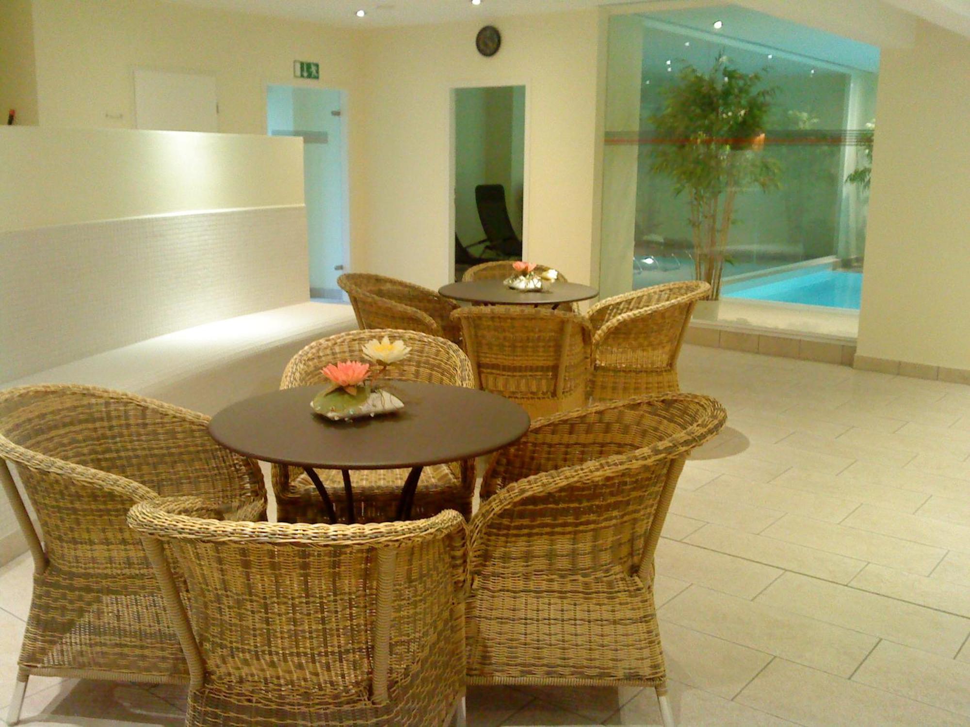 Modernes Appartment, 3 Gehminuten Zum Strand, Pool+Sauna 젤핀 외부 사진